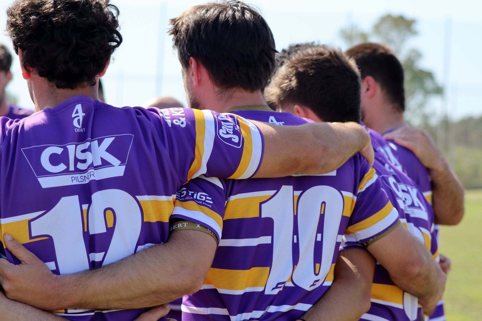 Falcons RFC players and supporters